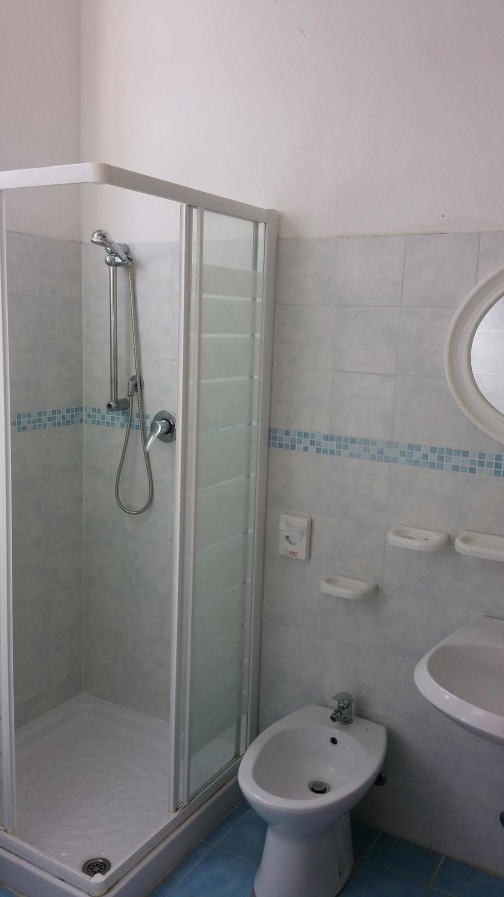 Hotel Villa Lorena Римини Екстериор снимка